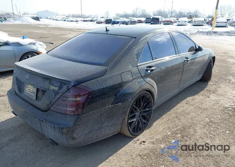 2007 Mercedes-Benz S-Class 5.5L V8 из США, поврежденный, VIN WDDNG71X87A029553